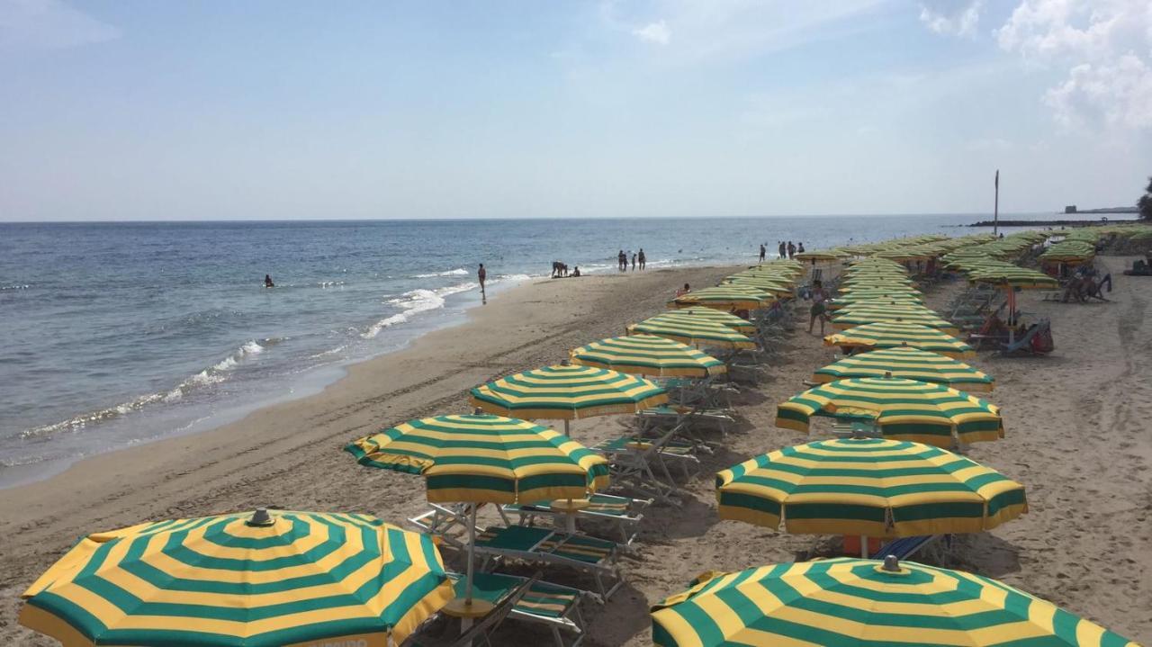 Centro Vacanze Lido Smeraldo Apart-hotel Frigole